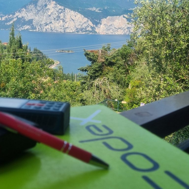 Projekt Gardasee Blick auf den Gardasee während der Planung eines Modernisierungsprojekts