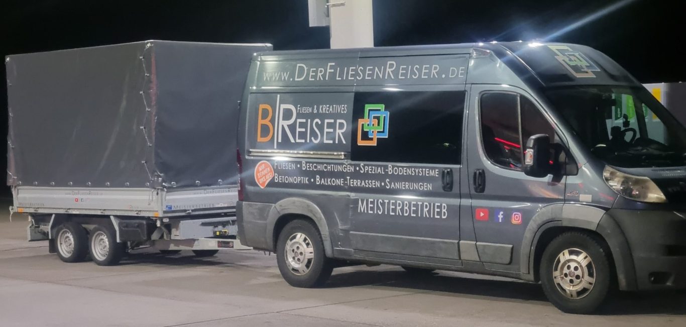 Umsetzung vor Ort am Gardasee Anreise zum Umbauprojekt am Gardasee mit Material und Werkzeug